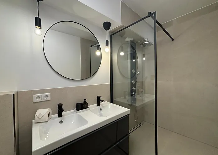 90qm - 5 - Parkplatz - Autobahn - Blauen Apartman *