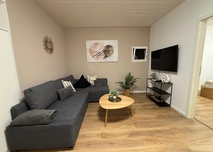 Apartamento 90qm - 5 - Parkplatz - Autobahn - Blauen *